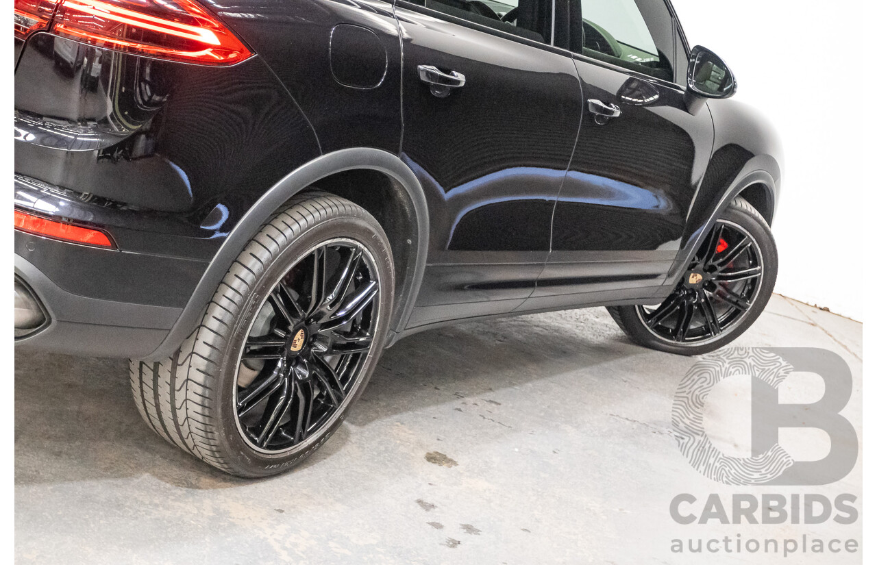 11/2014 Porsche Cayenne S (AWD) Series 2 92A MY15 4d Wagon Deep Black Metallic Turbo V6 3.6L