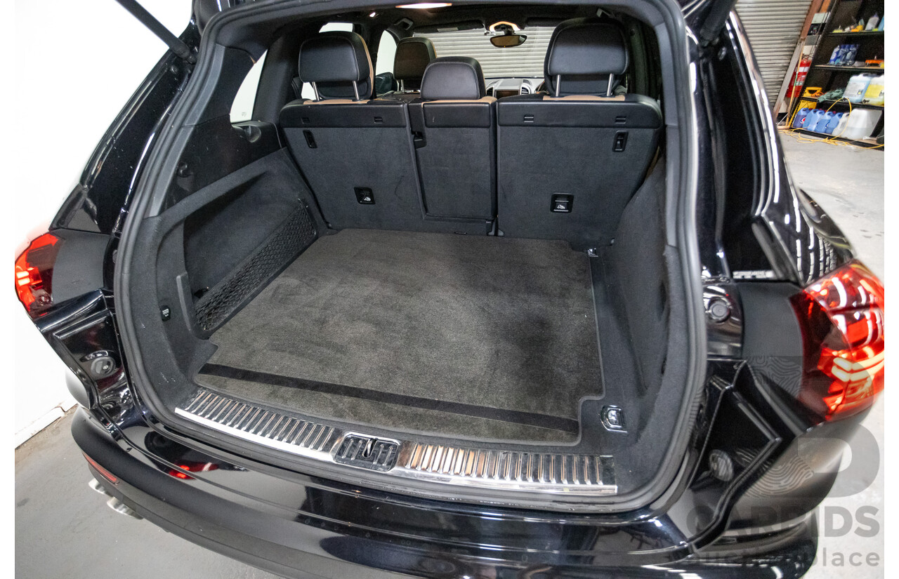 11/2014 Porsche Cayenne S (AWD) Series 2 92A MY15 4d Wagon Deep Black Metallic Turbo V6 3.6L