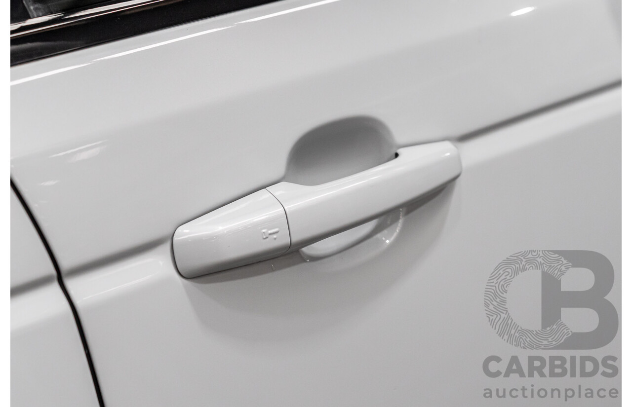 07/2017 Land Rover Range Rover Sport SD4 S (AWD) LW MY17 4D Wagon Glacier White Turbo Diesel 2.0L