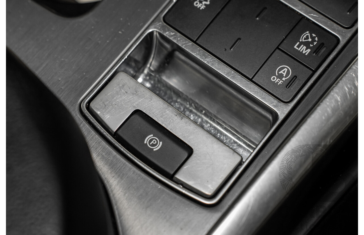 07/2017 Land Rover Range Rover Sport SD4 S (AWD) LW MY17 4D Wagon Glacier White Turbo Diesel 2.0L