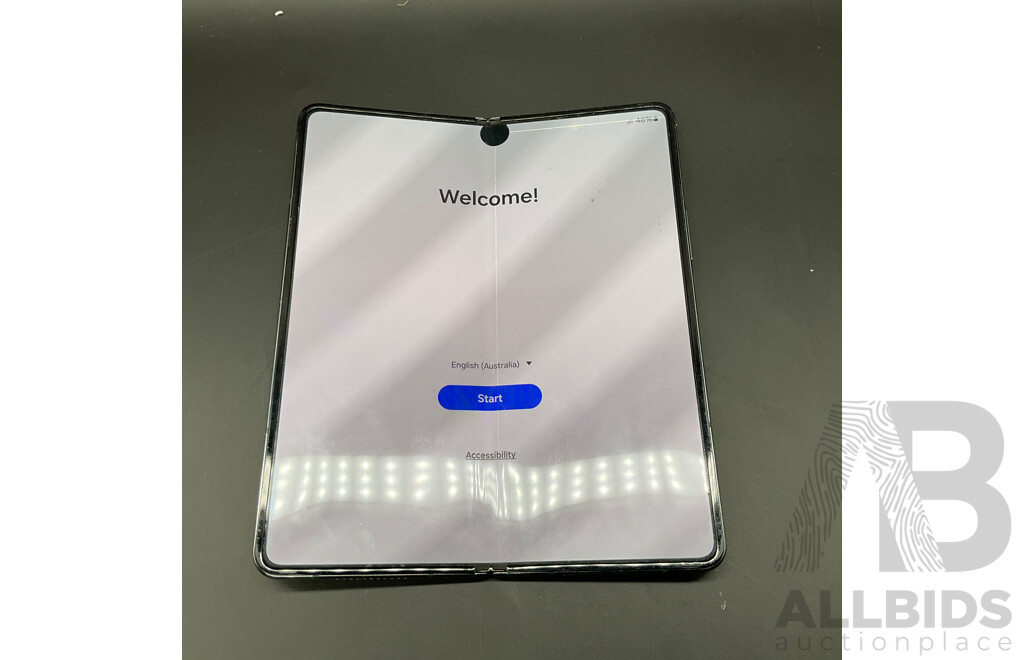 Samsung Galaxy Z Fold 4  512GB  (SM-F936B) - Grey