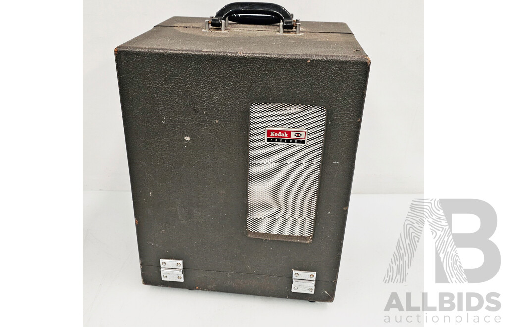 Vintage Kodak (AV-126-TR-R) Pageant Sound Projector