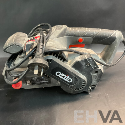 Assorted Corded Electric Tools Included 184mm Circular Saw, Sander and More - Lot of Five