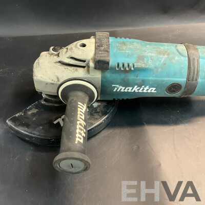 Makita GA9040S 230 mm Angle Grinder