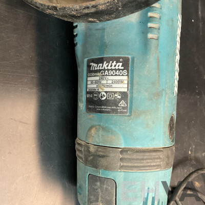 Makita GA9040S 230 mm Angle Grinder