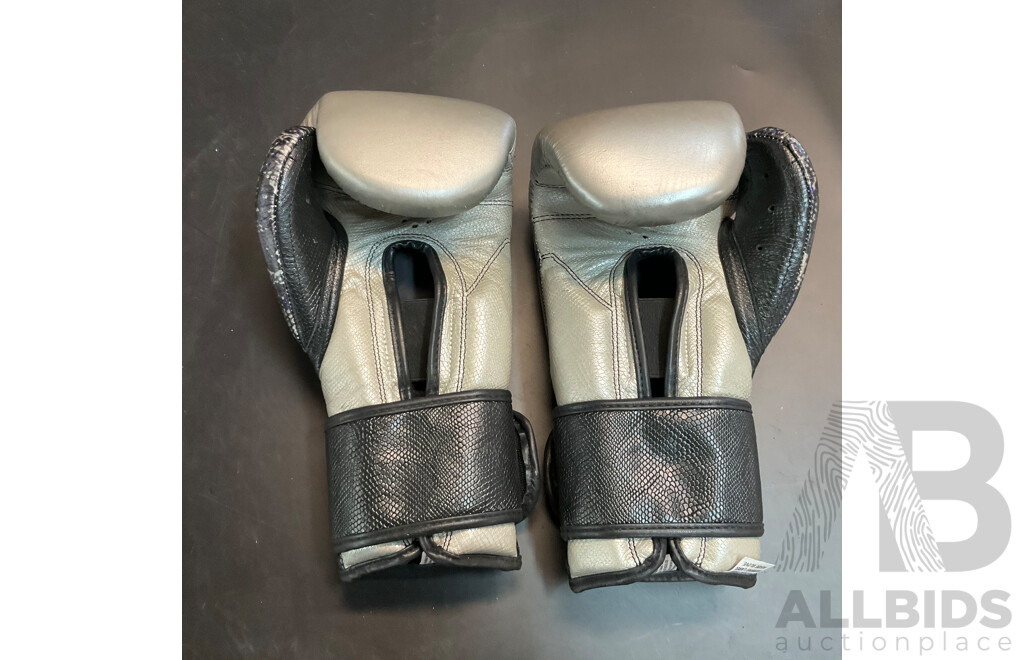 Adidas Boxing Shoes Size US12 & Assorted Boxing Equipment & Personal Gym Items