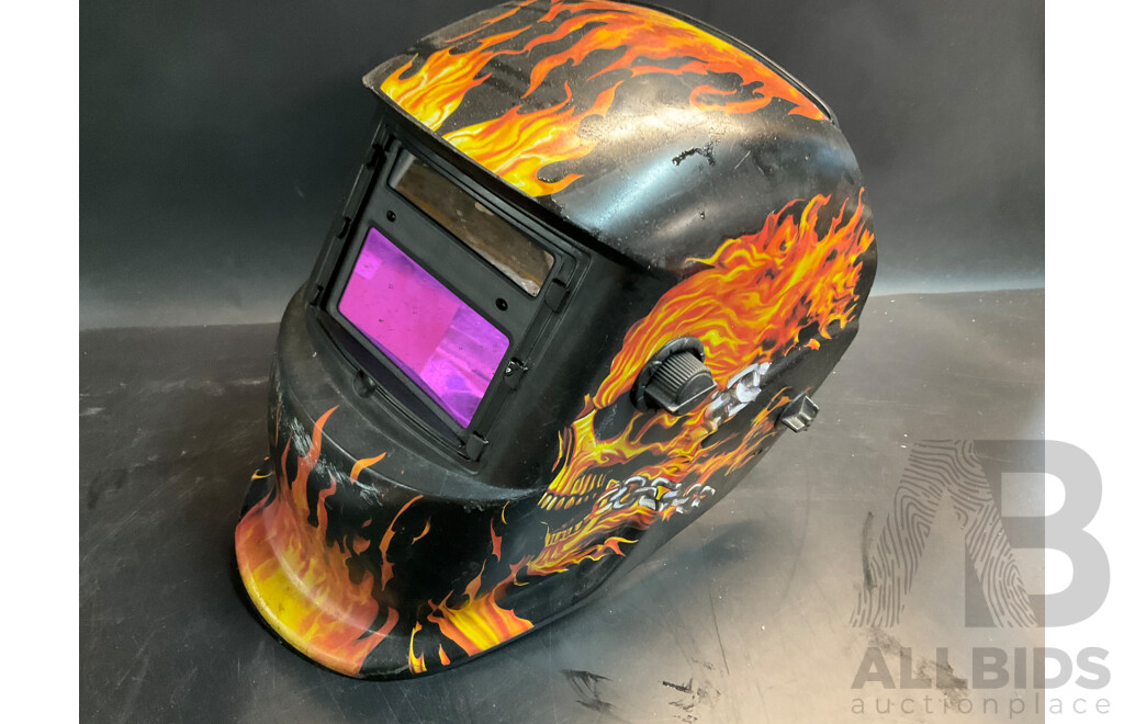 Star 170T Welder & Darkening Helment Mark & Tool Belt - Lot of 3