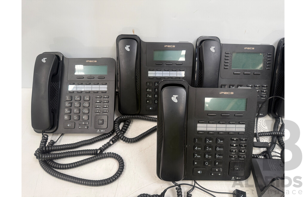 6x Ecrisson-LG IPECS 9200 Series Desktop Phones