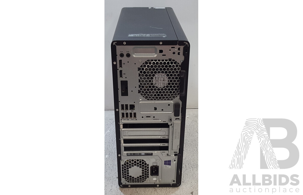 HP EliteDesk 800 G3 TWR Intel Core i7 (7700) 3.60GHz-4.20GHz 4-Core CPU Desktop Computer