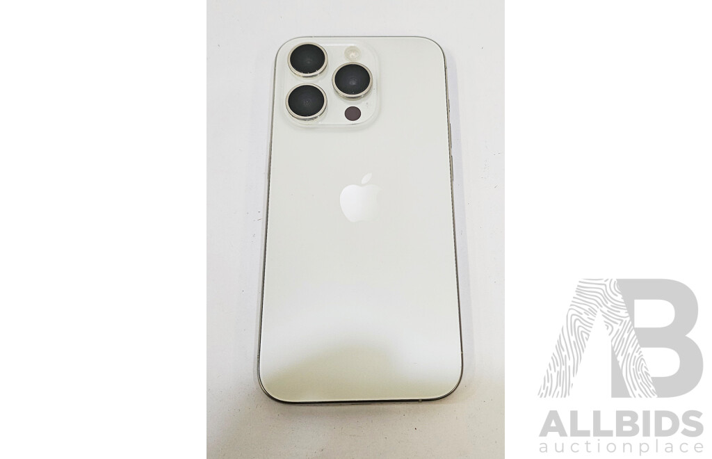 Apple (A3102) 6.1-Inch LTE 128GB IPhone 15 Pro (White Titanium)