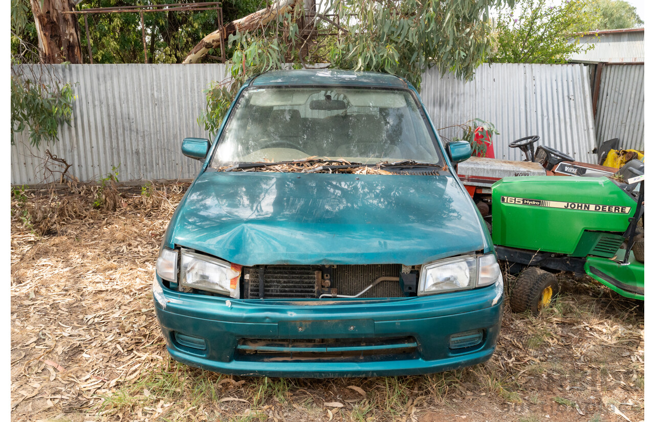 3/2000 Mazda 121 Metro 5d Hatchback 1.5L
