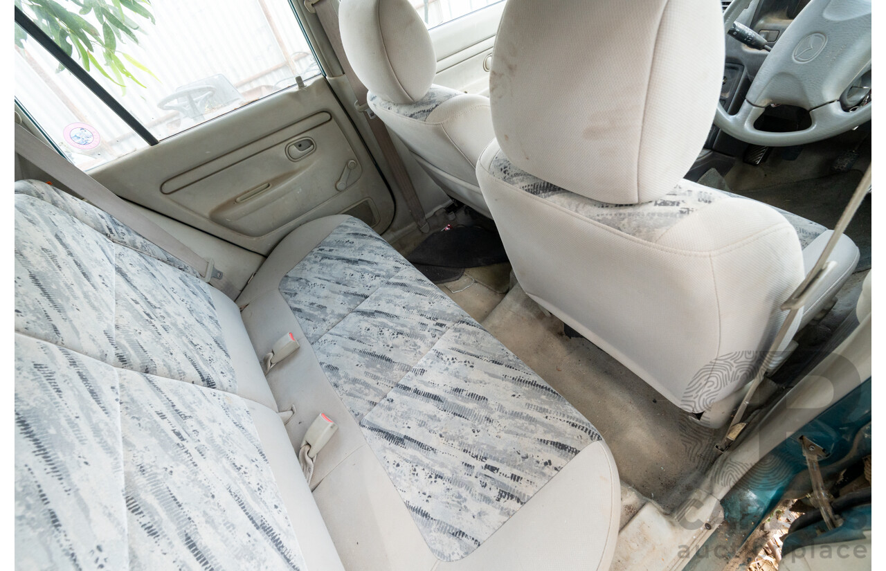 3/2000 Mazda 121 Metro 5d Hatchback 1.5L