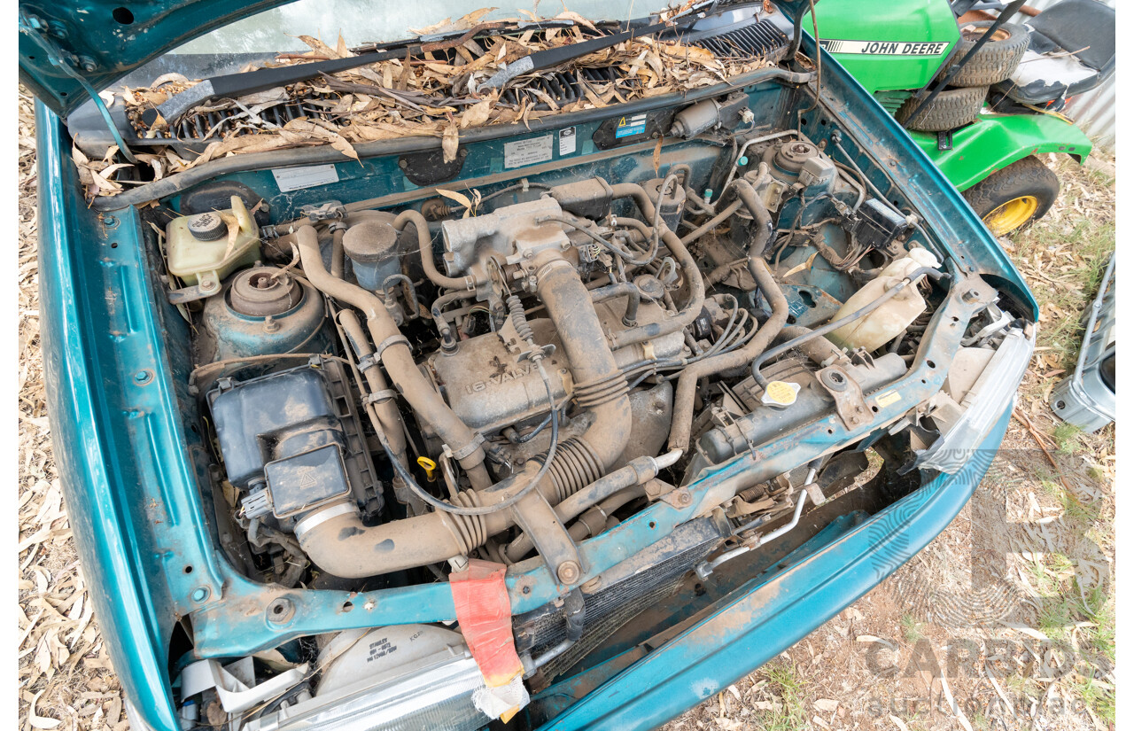 3/2000 Mazda 121 Metro 5d Hatchback 1.5L