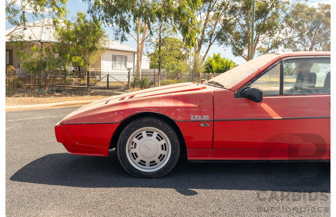 01/1986 Lotus Eclat Excel S.E. 2d Coupe Calypso Red 2.2L - Personal Import 10/1994