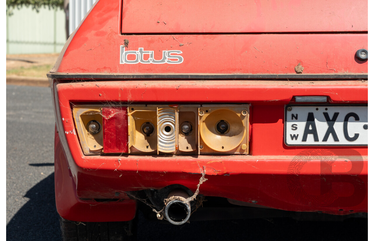 01/1986 Lotus Eclat Excel S.E. 2d Coupe Calypso Red 2.2L - Personal Import 10/1994