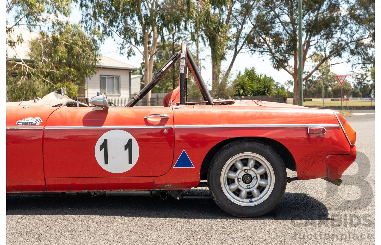 2/1977 British Leyland M.G. MGB 2d Roadster Red 1.8L - Modified and CAMS Logbooked for Hillclimb / Rally