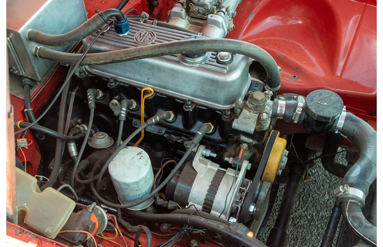 2/1977 British Leyland M.G. MGB 2d Roadster Red 1.8L - Modified and CAMS Logbooked for Hillclimb / Rally