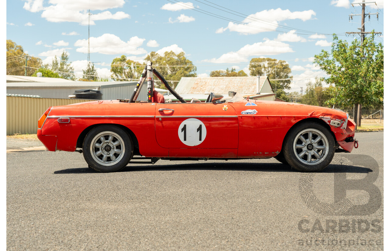 2/1977 British Leyland M.G. MGB 2d Roadster Red 1.8L - Modified and CAMS Logbooked for Hillclimb / Rally