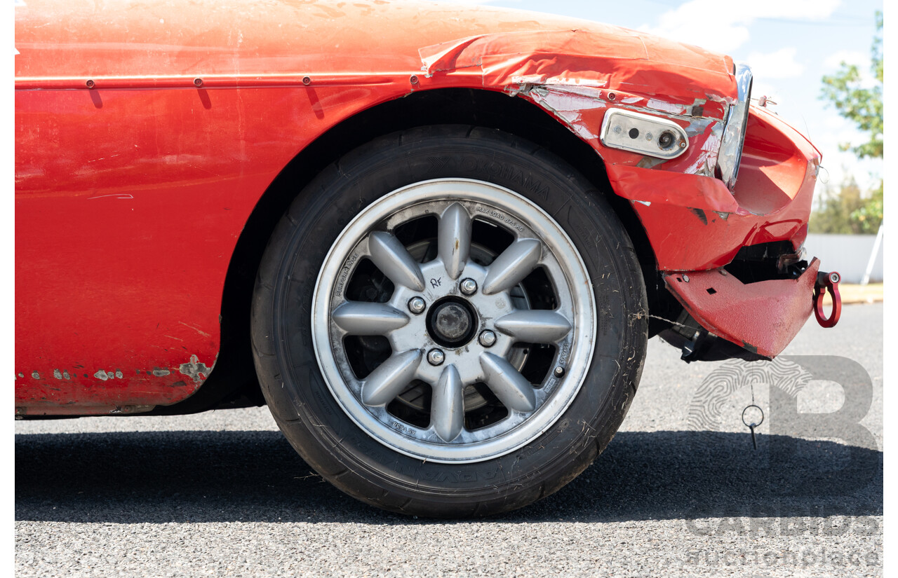 2/1977 British Leyland M.G. MGB 2d Roadster Red 1.8L - Modified and CAMS Logbooked for Hillclimb / Rally