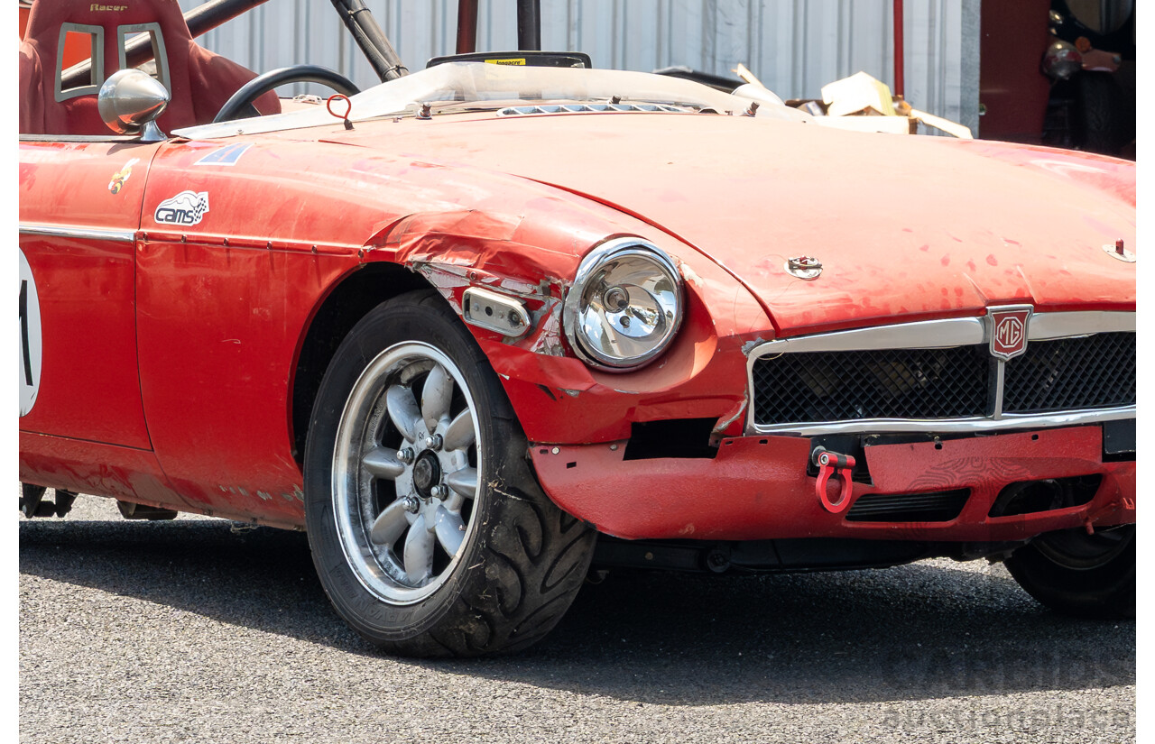 2/1977 British Leyland M.G. MGB 2d Roadster Red 1.8L - Modified and CAMS Logbooked for Hillclimb / Rally
