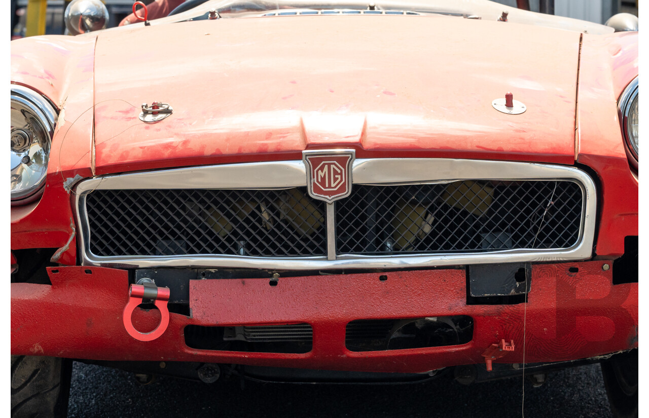 2/1977 British Leyland M.G. MGB 2d Roadster Red 1.8L - Modified and CAMS Logbooked for Hillclimb / Rally