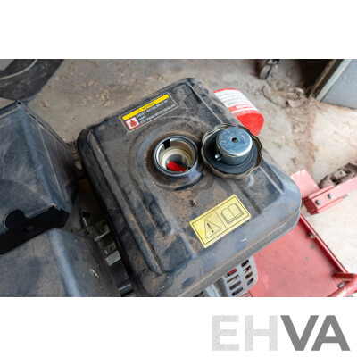 Four Stroke 15 Hp Hand Controlled Trencher