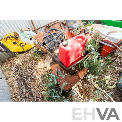 Vintage VICTA 8-34 Ride on Lawn Mower