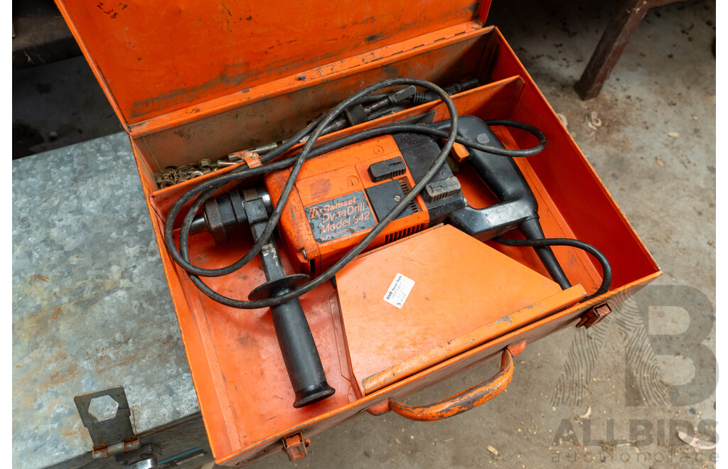 Ramset Dynadrill Model 342 Rotary Hammer in Case
