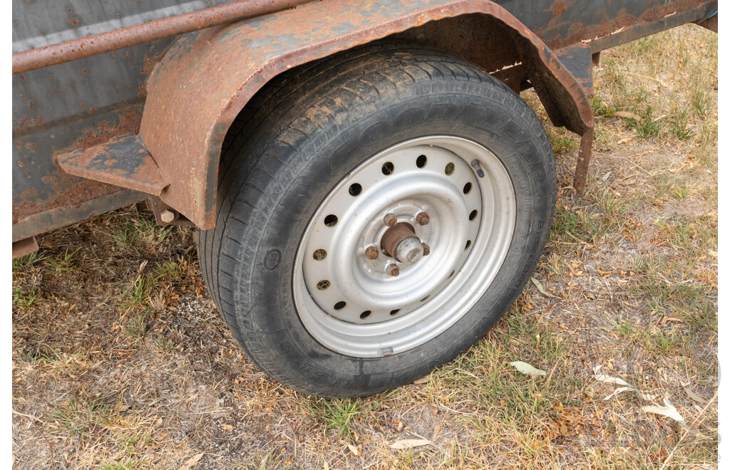 Circa 1988 7x4 High Side Box Trailer