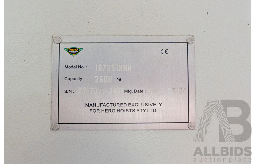 2022 Hero Hoists Pty Ltd 2500 Kg Lift King Portable Motor Vehicle Hoist