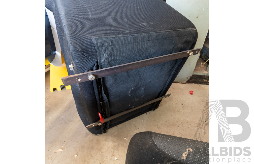 Saas Fixed Back Racing Seat