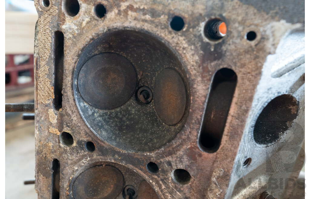 Alfa Romeo Engine Block and Partial Cylinder Head DOHC, Suits Wrennmax