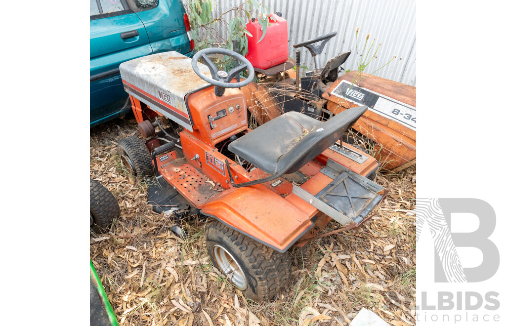 Vintage VICTA 11hp 38 Inch 5 Speed Ride on Mower