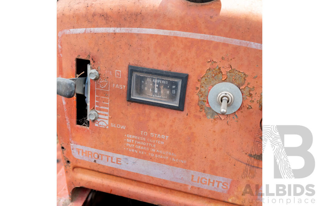 Vintage VICTA 11hp 38 Inch 5 Speed Ride on Mower