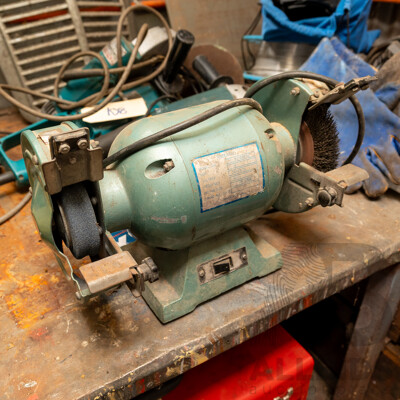 Toolmac 77-531500CHE Bench Grinder