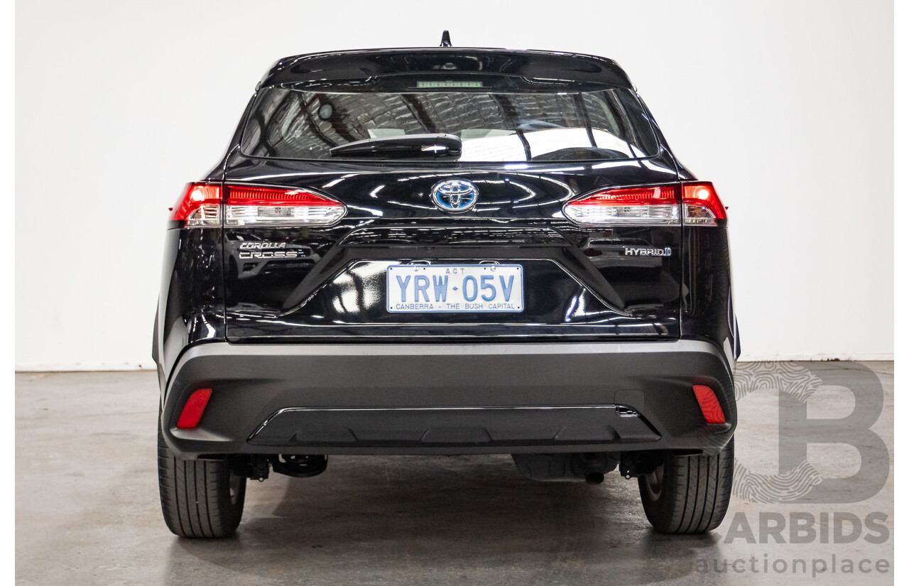 09/2022 Toyota Corolla Cross GX Hybrid MXGH10R 4D Wagon Eclipse Black 2.0L - 146kW Hybrid