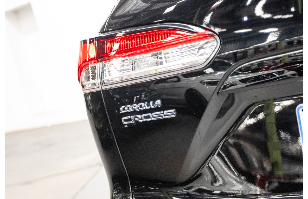 09/2022 Toyota Corolla Cross GX Hybrid MXGH10R 4D Wagon Eclipse Black 2.0L - 146kW Hybrid