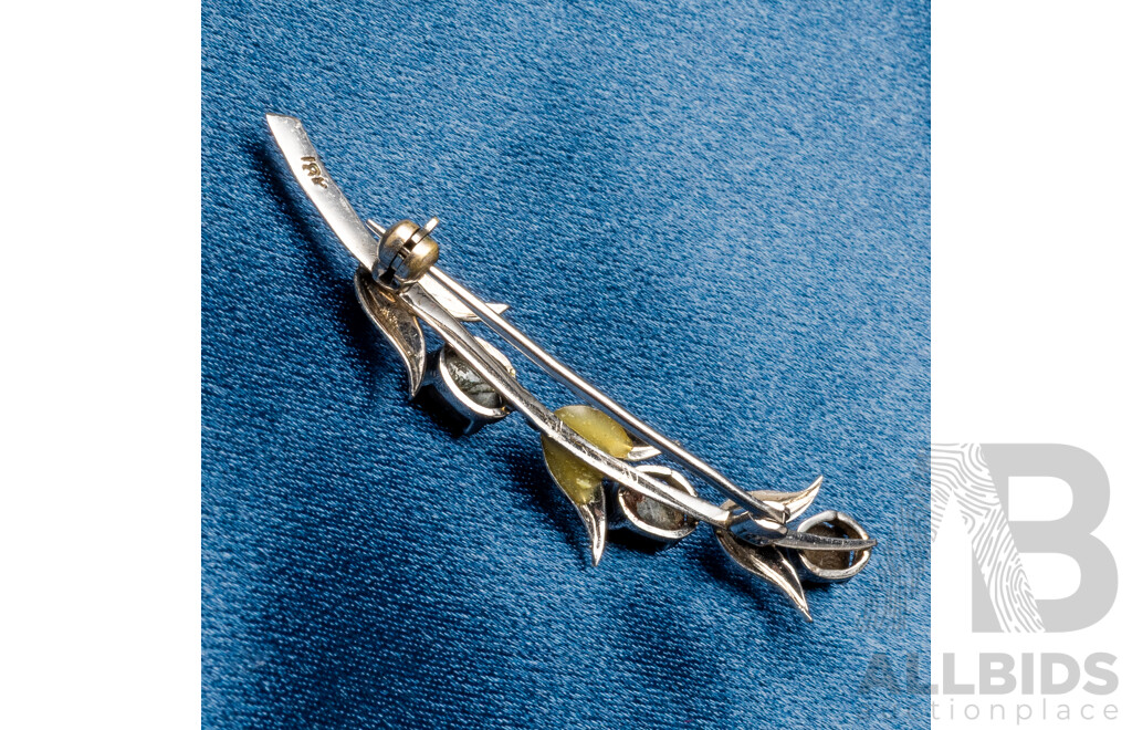 Vintage 14ct White Gold Branch Brooch with 3x Oval Cabochon Smokey Topaz - 4.27gms