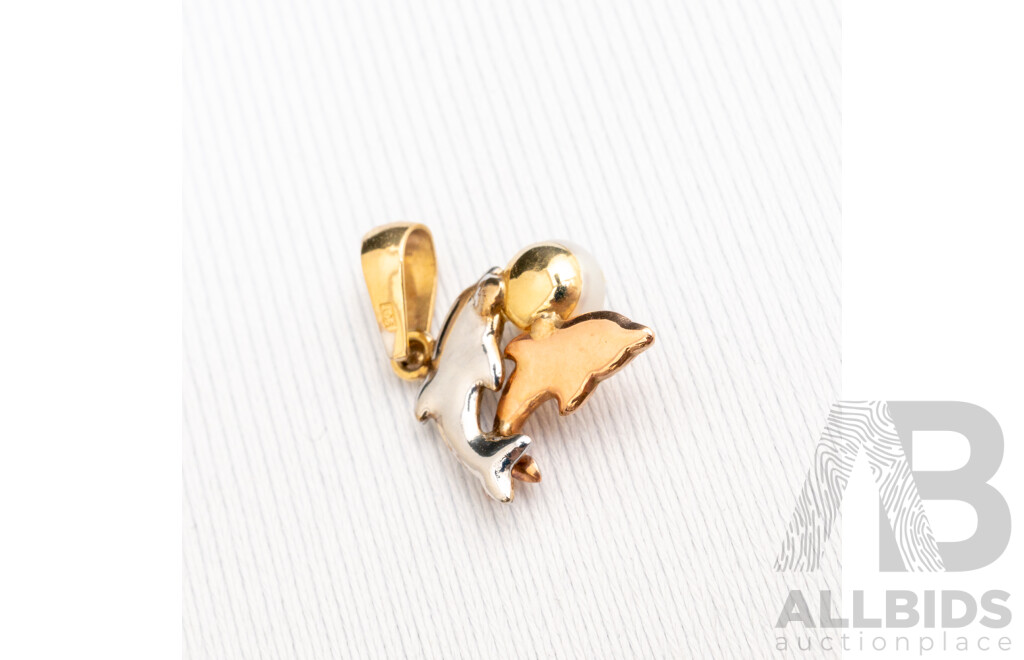 Vintage 9ct Yellow Gold Oval Opal Pendant and 9ct 3-Tone Dolphin Pendant with Pearl - 3.79gms