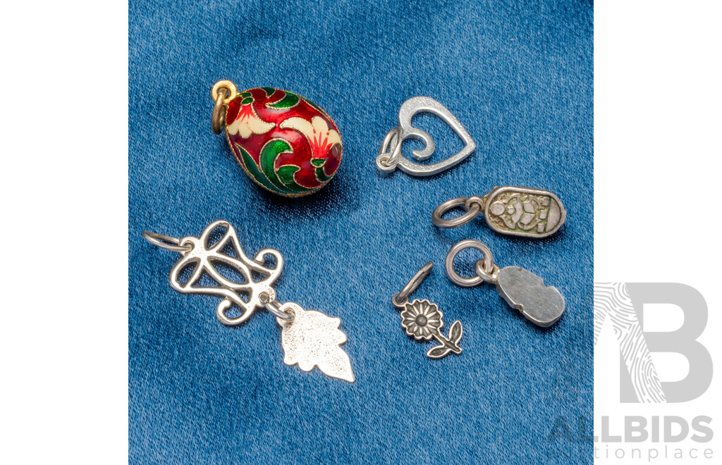 925 Sterling Silver Charm/Pendants Bundle. Lot of 6 - 11.71gms