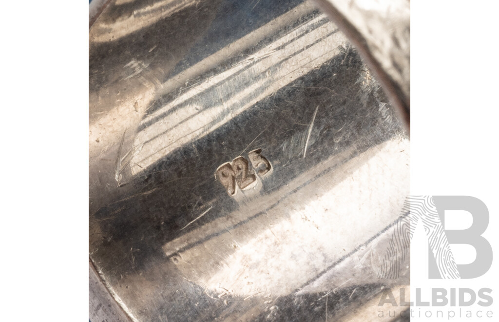 925 Sterling Silver Rectangle Signet with Rectangle Red Coral - Size R.5