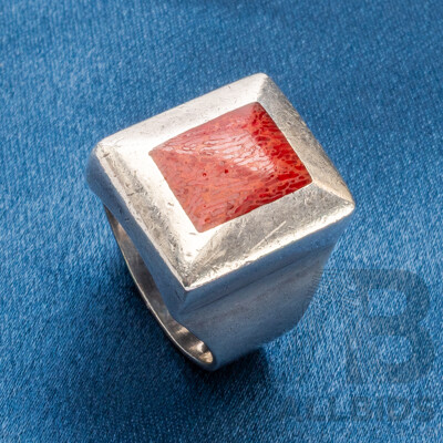 925 Sterling Silver Rectangle Signet with Rectangle Red Coral - Size R.5