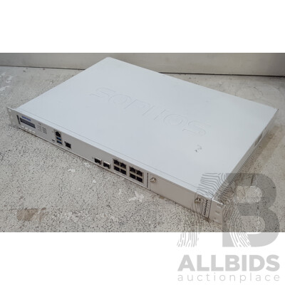 Sophos XGS 2100 Network Security/Firewall Appliance