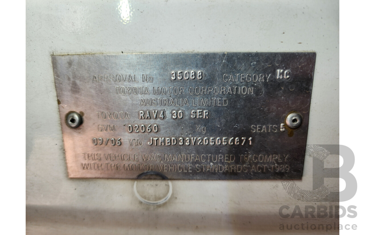 9/2006 Toyota Rav4 CV (4x4) ACA33R 4d Wagon White 2.4L