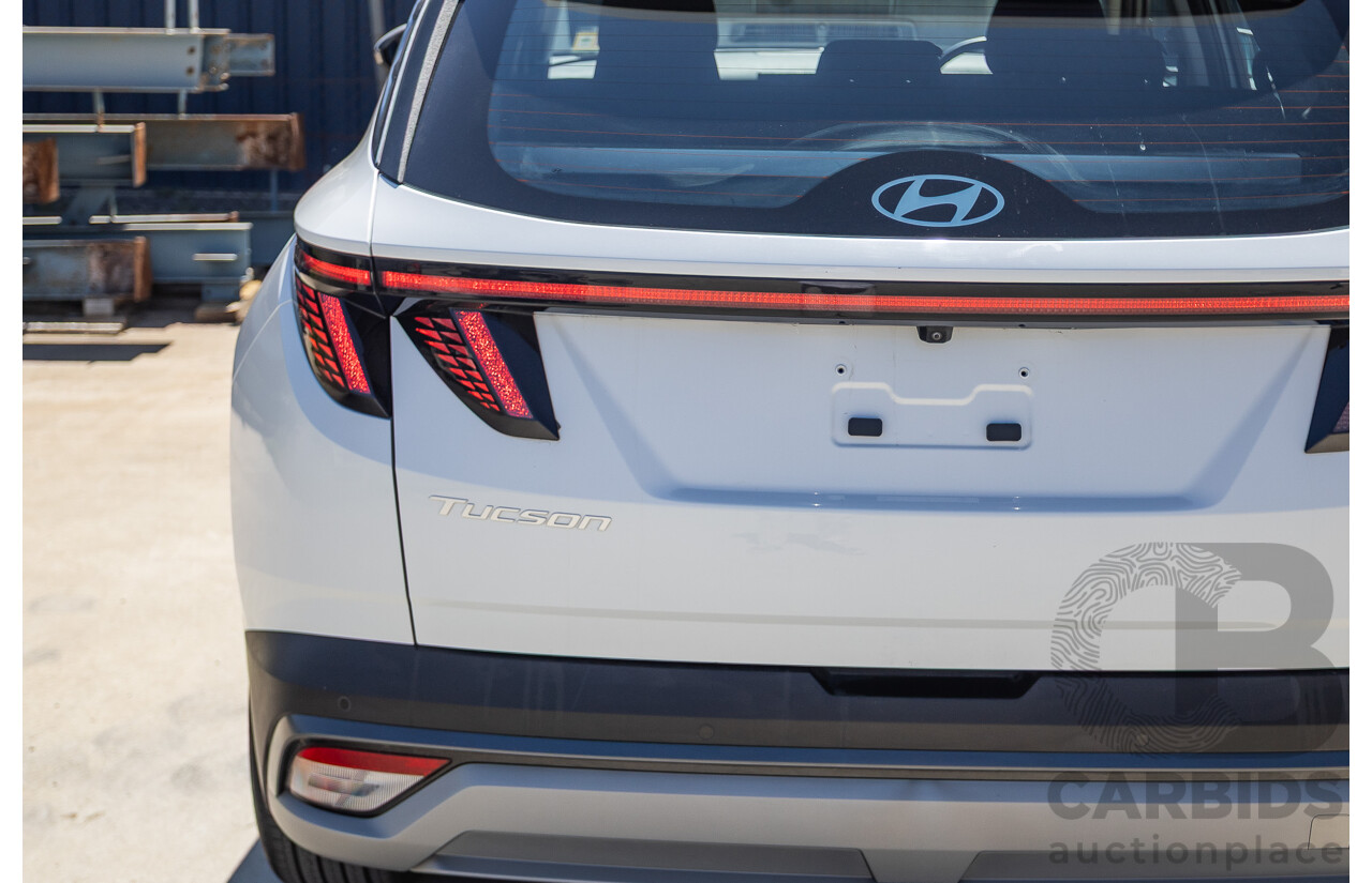 5/2024 Hyundai Tucson NX4.V3 MY25 4d Wagon White Cream Turbo 2.0L