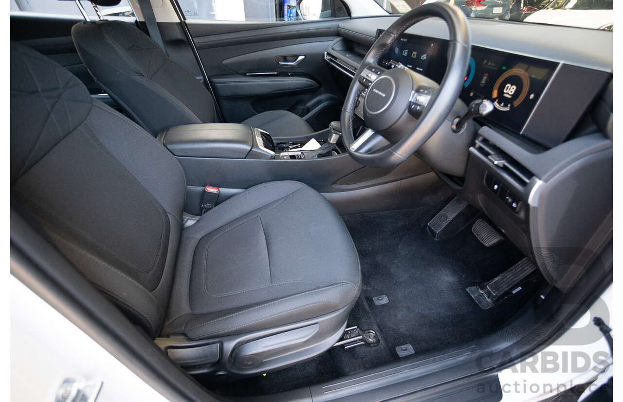 5/2024 Hyundai Tucson NX4.V3 MY25 4d Wagon White Cream Turbo 2.0L