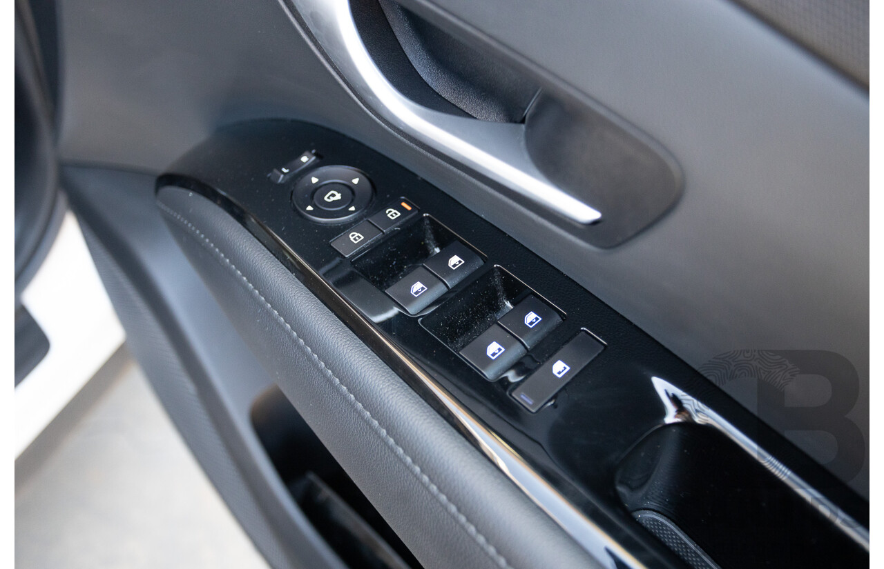 5/2024 Hyundai Tucson NX4.V3 MY25 4d Wagon White Cream Turbo 2.0L