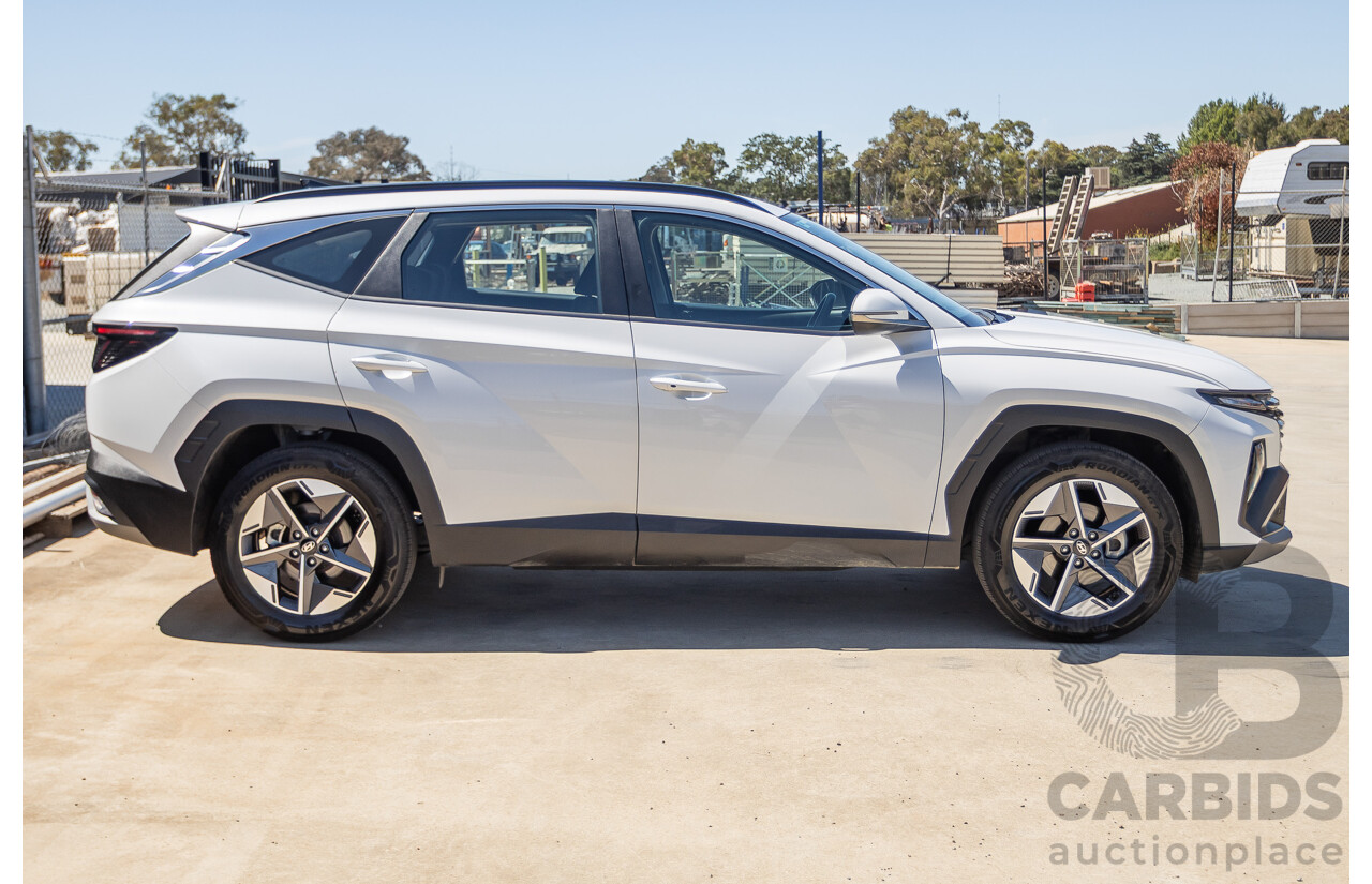 5/2024 Hyundai Tucson NX4.V3 MY25 4d Wagon White Cream Turbo 2.0L