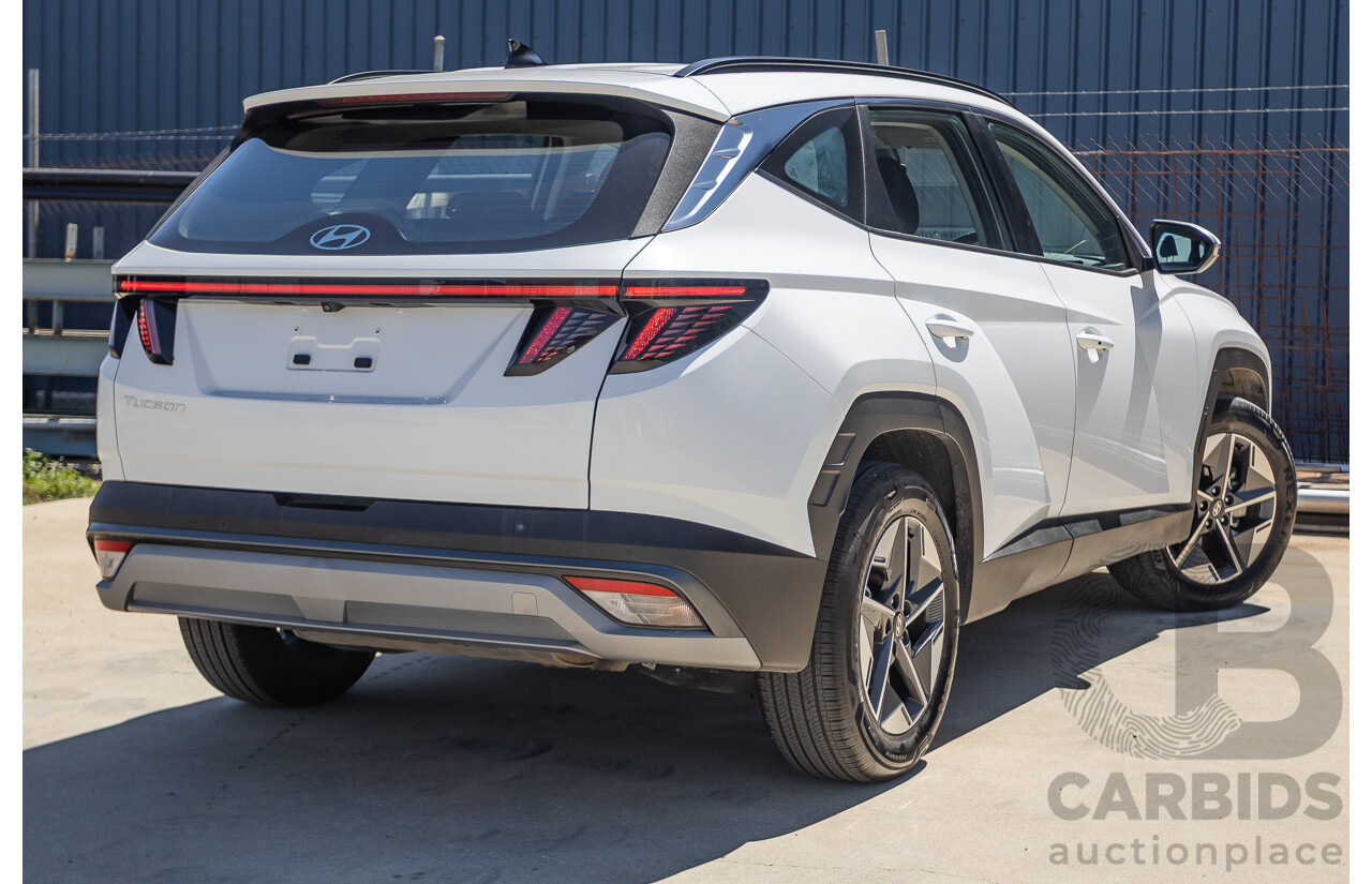 5/2024 Hyundai Tucson NX4.V3 MY25 4d Wagon White Cream Turbo 2.0L