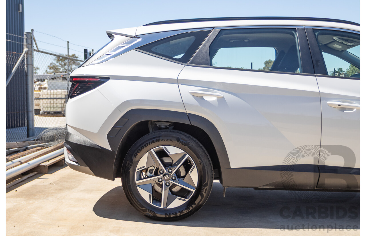 5/2024 Hyundai Tucson NX4.V3 MY25 4d Wagon White Cream Turbo 2.0L